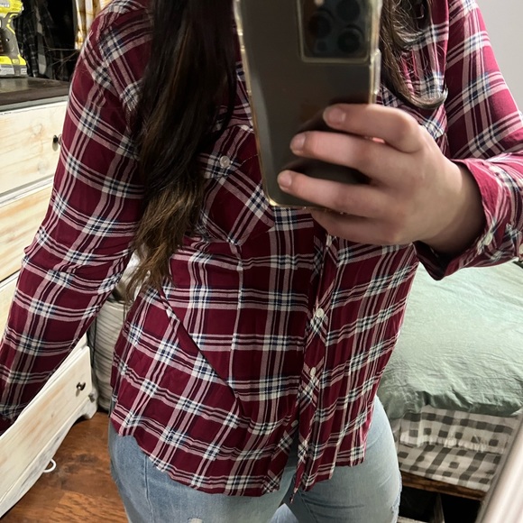 Button down top - Picture 2 of 3